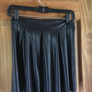 Faux leather mini skirt
